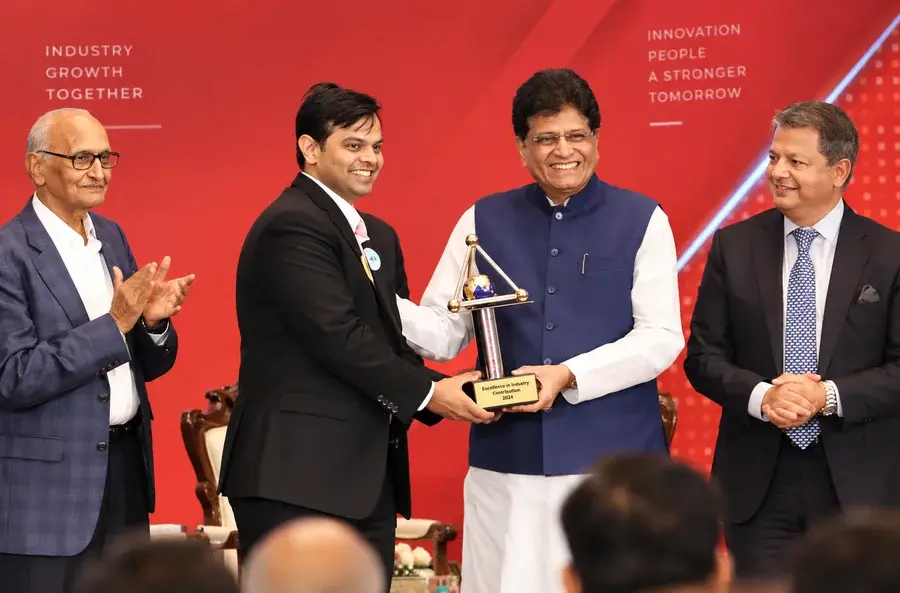 AVI Global Plast receiving the PLEXCONCIL Export Excellence Award, 2023–2025