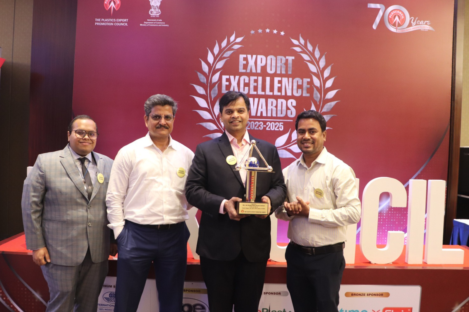 AVI Global Plast team at PLEXCONCIL Export Excellence Awards 2024–25 after being recognised as India’s Top Exporter for thermoformed products